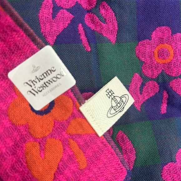 VIVIENNE WESTWOOD Cotton Handkerchief Reversible Orb Floral Design - Picture 5 of 7